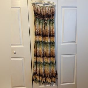 Woman’s large strapless summer resort beach maxi dress